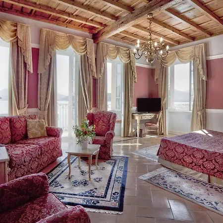 Cannero Hotel