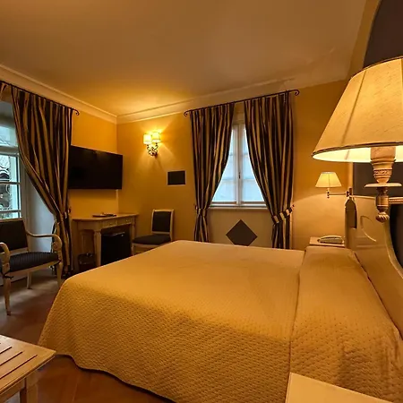 Cannero Otel 4*